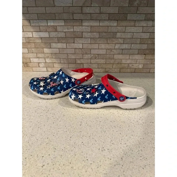 DISNEY Parks CROCS - MICKEY MOUSE AMERICANA  bj - Picture 2 of 4